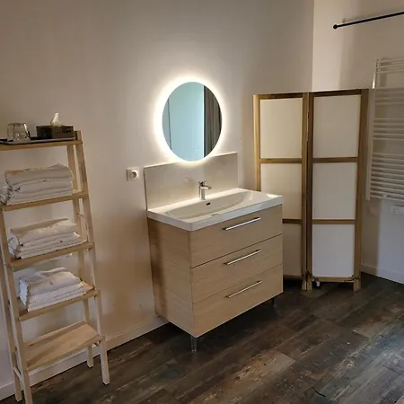 Le Parc 24 Private Racing Estate Nyaraló Changé