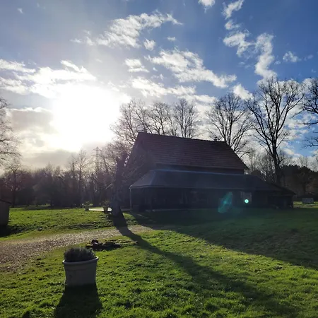 Nyaraló Le Parc 24 Private Racing Estate Changé