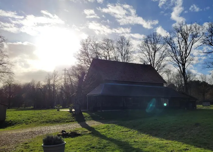 Nyaraló Le Parc 24 Private Racing Estate Changé